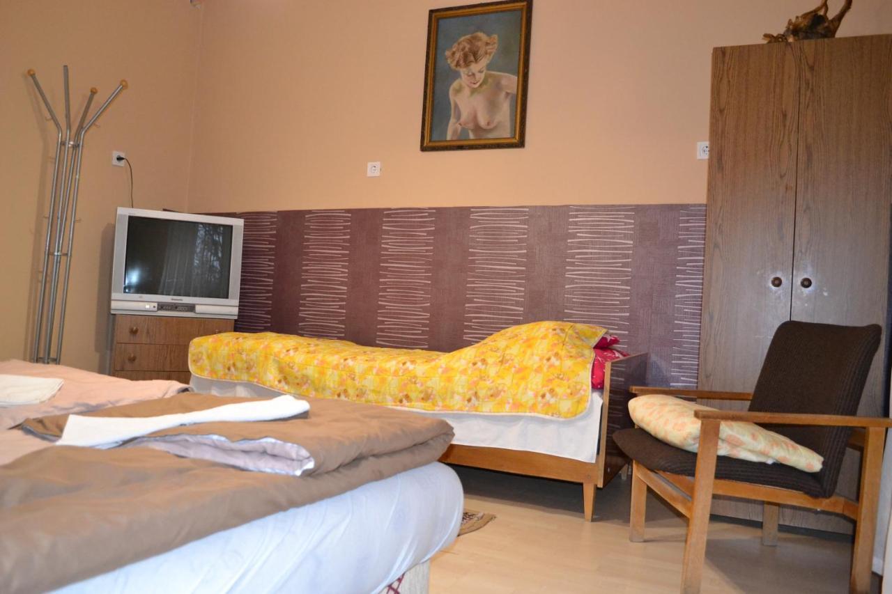 Var-Lak Vendeghaz Szendro Exterior foto